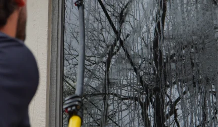 Specialty Glass & Railing Cleaning